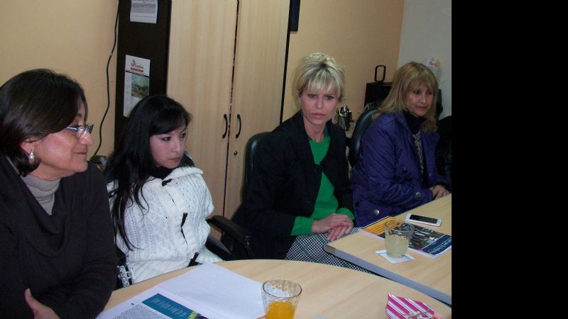 Karina Rabolini visitó la Dirección de Discapacidad