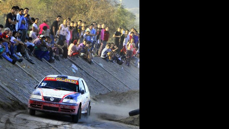 Presentan el “Rally del Poncho” del “callejero” en El Jumeal
