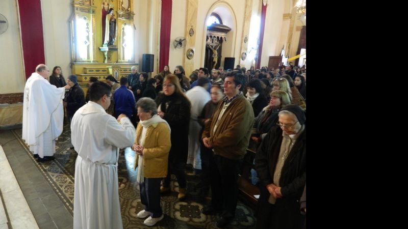 Con misa y procesión, culminaron las fiestas de la Virgen del Carmen