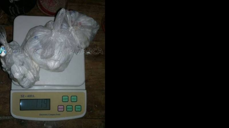 Desbaratan "kiosko" de drogas en el Sur