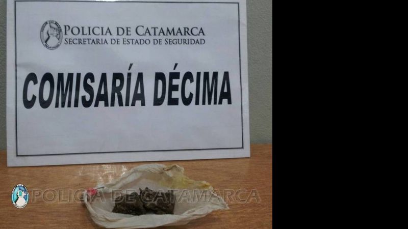 Aprehenden a motociclistas con droga