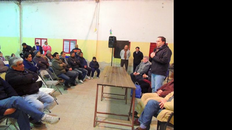 Apoyo de Mera al deporte chacarero