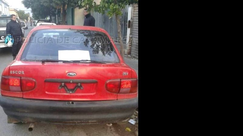 Recuperan auto robado