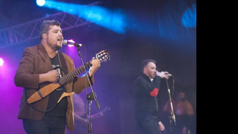 Calu lleva su propuesta folklórica a la Terminal