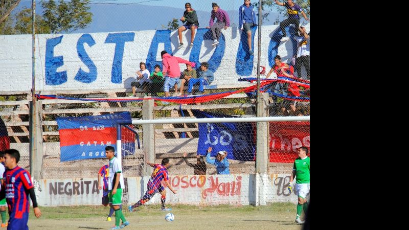 A Obreros lo despertó el “Pela’o” y Social Rojas sufrió pero lidera