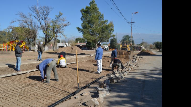 Avanza la puesta en valor de los paseos públicos de Valle Viejo