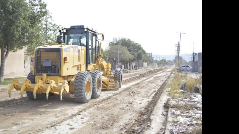 Pre pavimentación en dos avenidas del norte