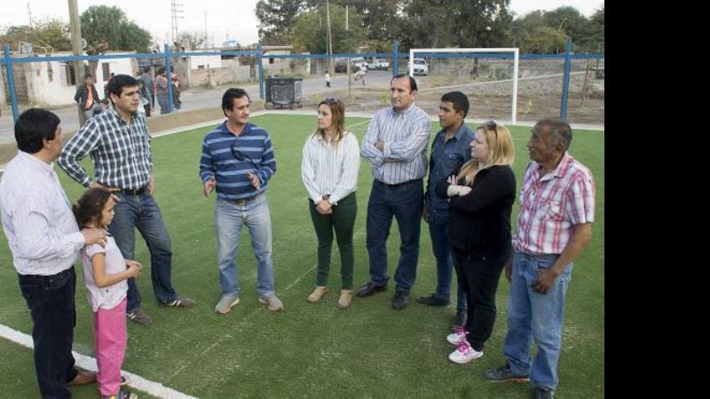 El barrio Jorge Bermudez tendrá su cancha de césped sintético