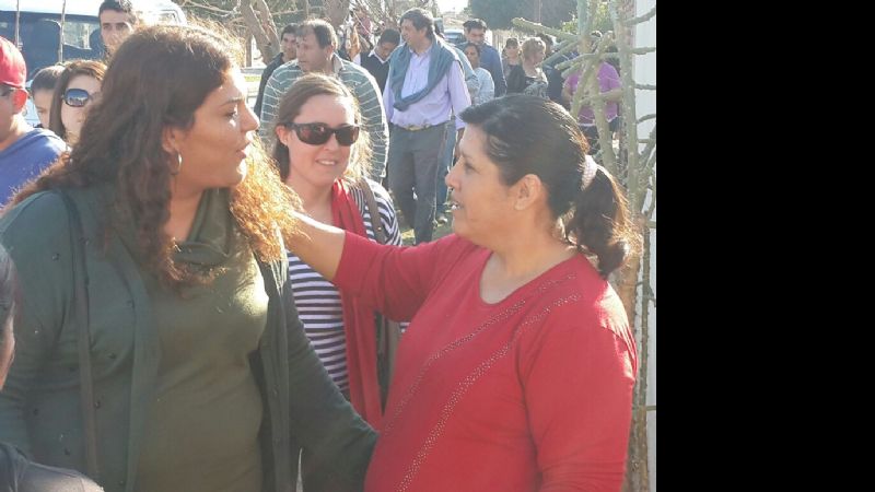 Multitudinaria caminata de Natalia Soria en La Antena