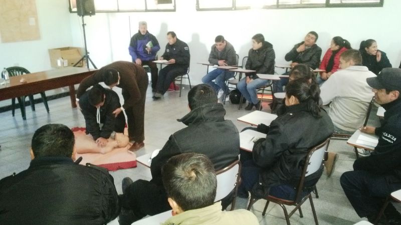 La policía se capacita para salvar vidas