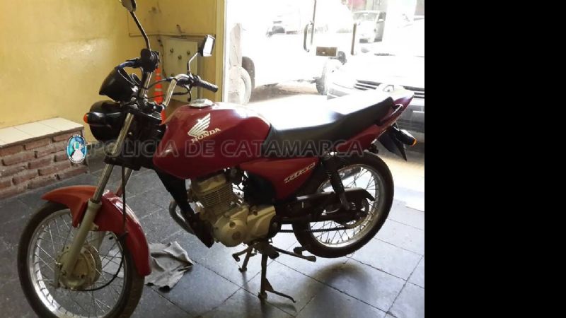 Recuperan moto robada