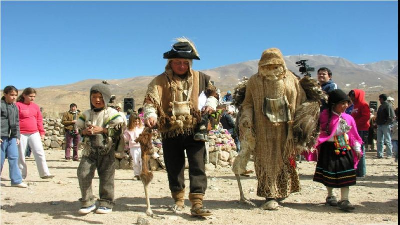 Tributo a la Pachamama en la Casa de la Cultura