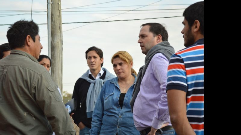 Mera en la caminata y acto del FPV-PJ en los Circuitos 1 y 2