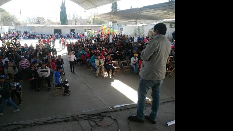 Gran concurrencia al “Bingo del Pensionado” organizado por Álvaro Herrero