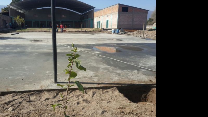 Natalia Soria inspeccionó obras en la Escuela Municipal N° 2