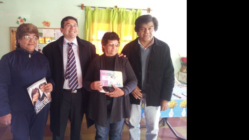 ANSES entregó tarjetas “Argenta” a jubilados de FME