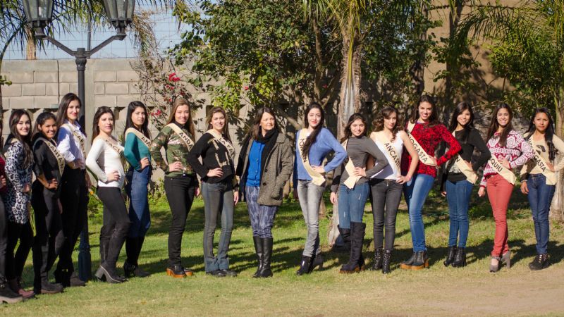 Las candidatas a Reina del Poncho en la recta final de la elección