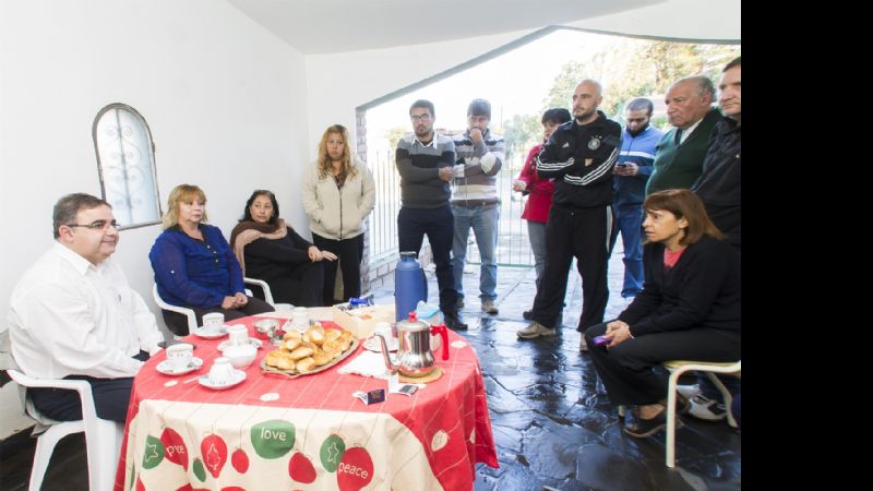 Jalil fue recibido por vecinos del Bº Centro de Ingenieros I