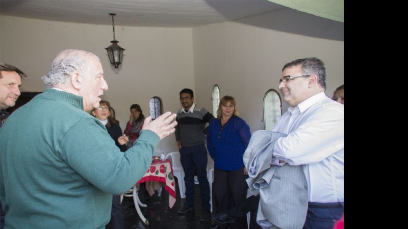 Jalil fue recibido por vecinos del Bº Centro de Ingenieros I