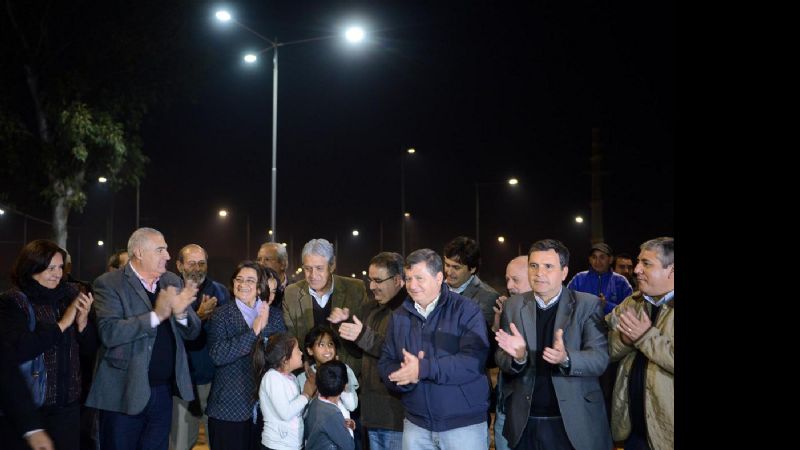 Lucía y Raúl inauguraron el acceso sur