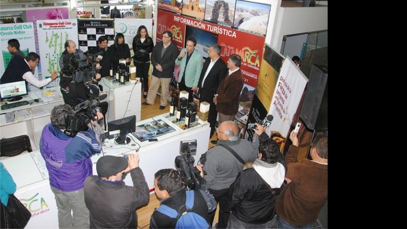 Se presentó el Circuito del Golf, por los Caminos del Vino en Catamarca