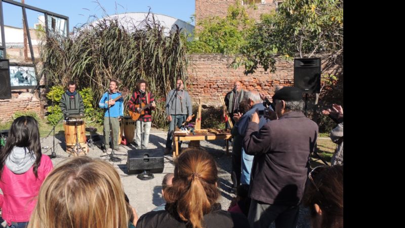 Sentido homenaje a la Pachamama en la Casa de la Cultura
