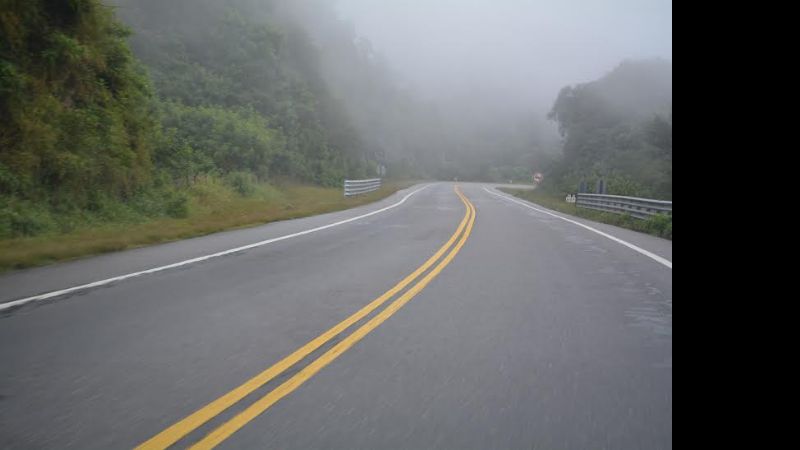 Advierten por niebla, llovizna y calzada húmeda en la Cuesta del Totoral