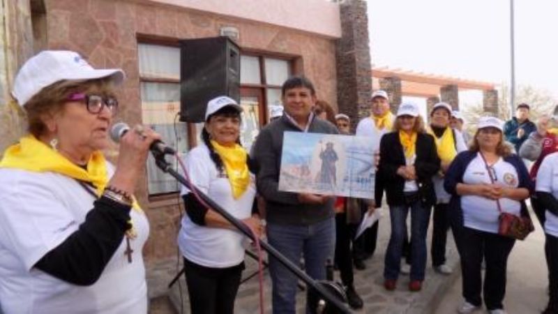 Andersch recibió a los peregrinos de Caleta Olivia