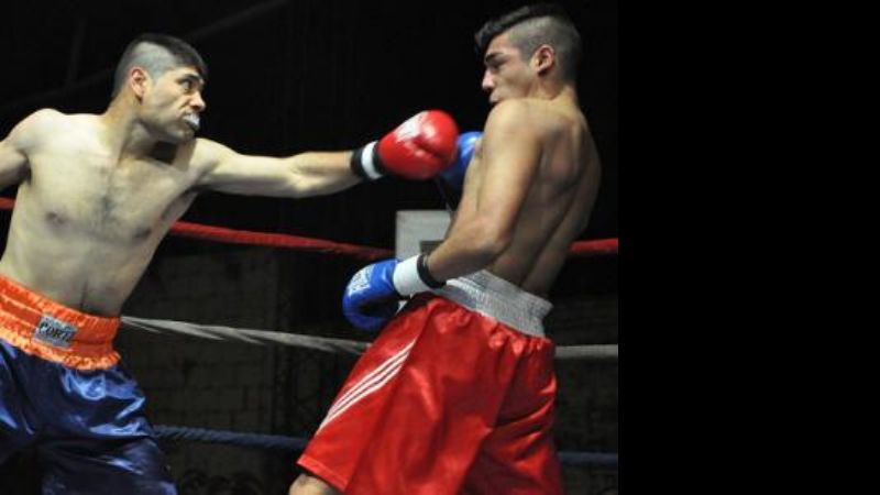 Tres títulos en juego en la velada boxística de las 1.000 VV