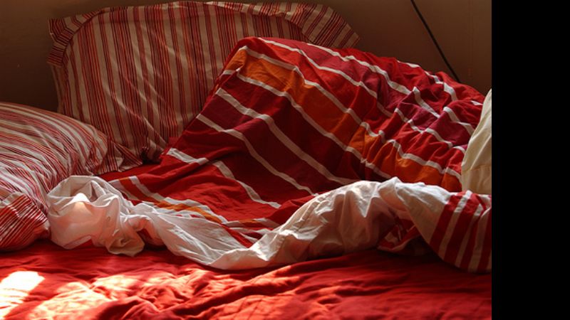 Lo engatusó para robarle dinero