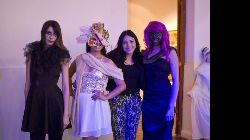 Máscaras y maquillajes como cierre de cursos de formación artística