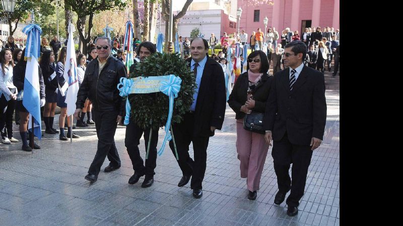 Rindieron homenaje al libertador