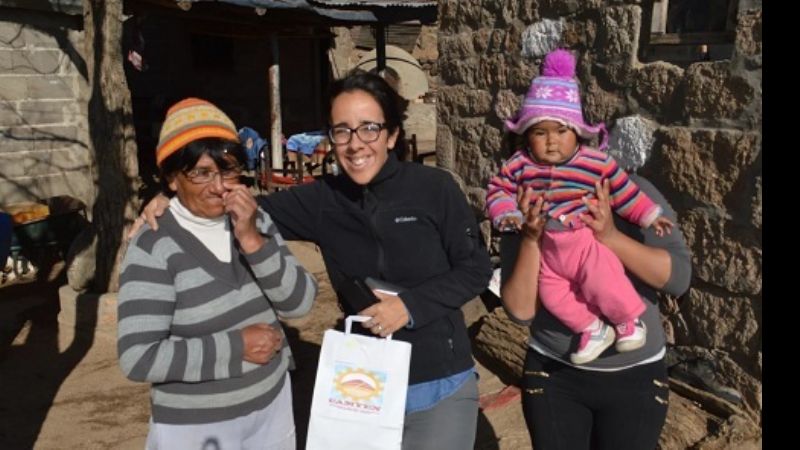 Anteojos recetados para pobladores de Mina Capillitas