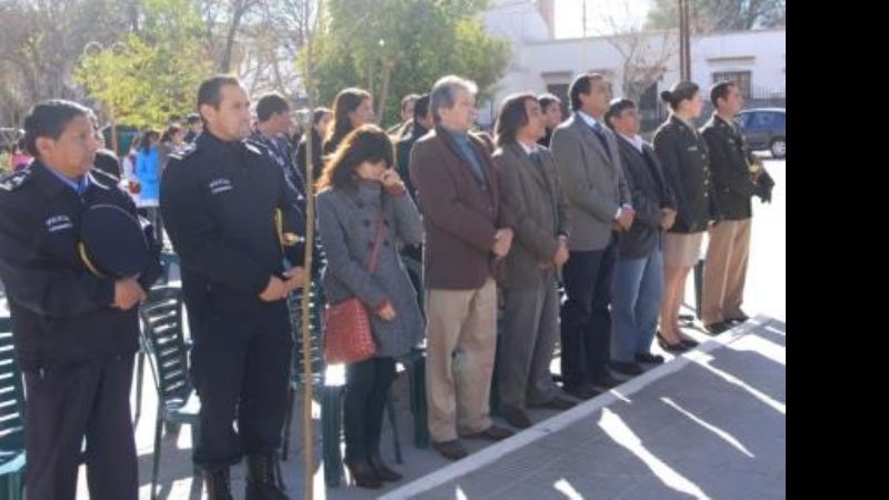 Acto homenaje a San Martín en Santa María