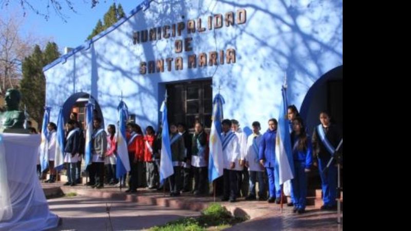 Acto homenaje a San Martín en Santa María