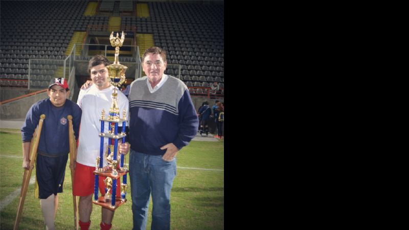 Las Tejas y Sisihuasi jugaron la final en el Estadio Bicentenario