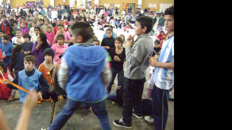 Con más de mil alumnos y docentes se realizó con éxito el primer INTERCAI