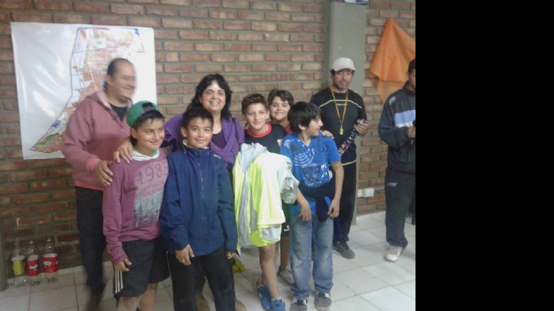 Torneo de futbol en el barrio 920