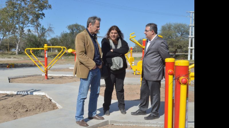 Visita de obras en el barrio La Antena