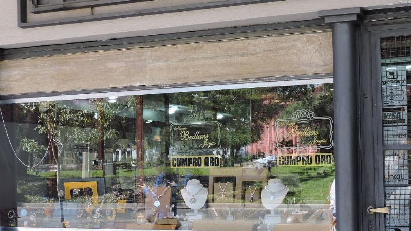 Nuevamente robaron joyería céntrica