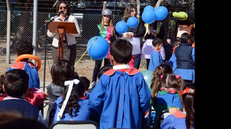 La Gobernadora llamó a superar el conflicto docente