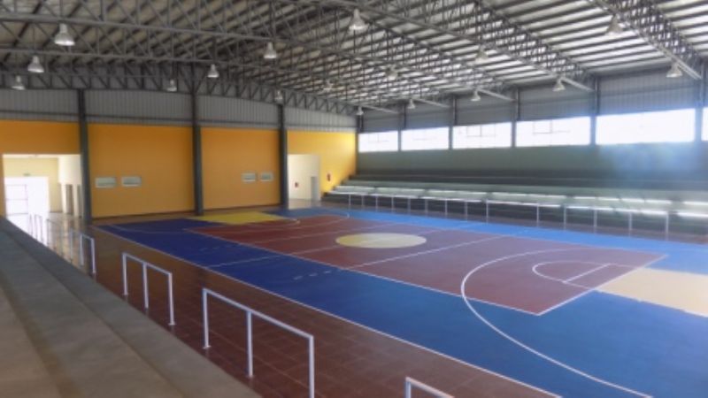 Se formalizó entrega de Polideportivo