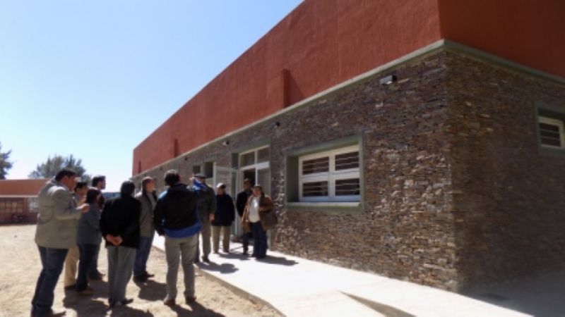 Se formalizó entrega de Polideportivo