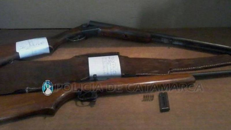 Secuestran armas y demoran a dos adolescentes en El Alto