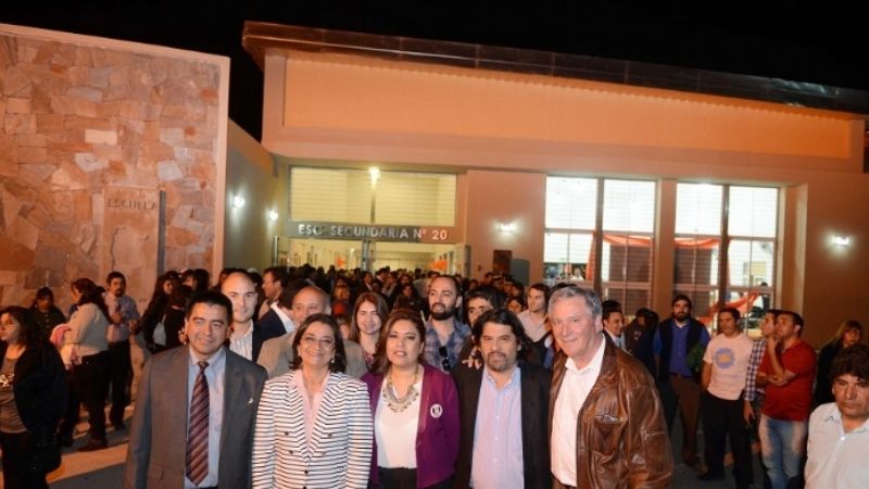 Ariza: "El gobierno nacional lleva construidas 2700 escuelas"