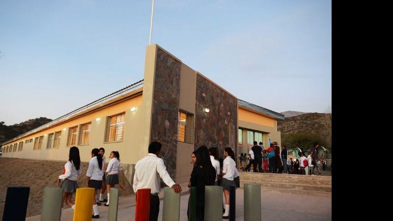 Ariza: "El gobierno nacional lleva construidas 2700 escuelas"