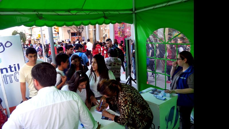 Continúa la entrega de chequeras del Boleto Estudiantil Gratuito