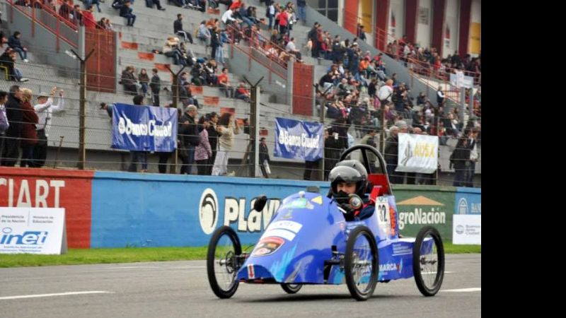 “Alumnos constructores” al 2do. “Desafío Eco”, en Las Termas