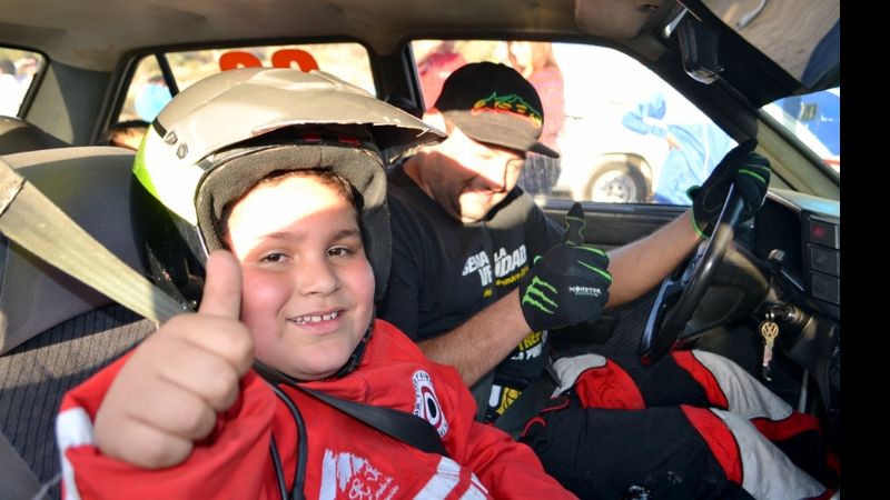 Una multitud disfrutó la exhibición “tuerca” en el circuito "La Aguada"