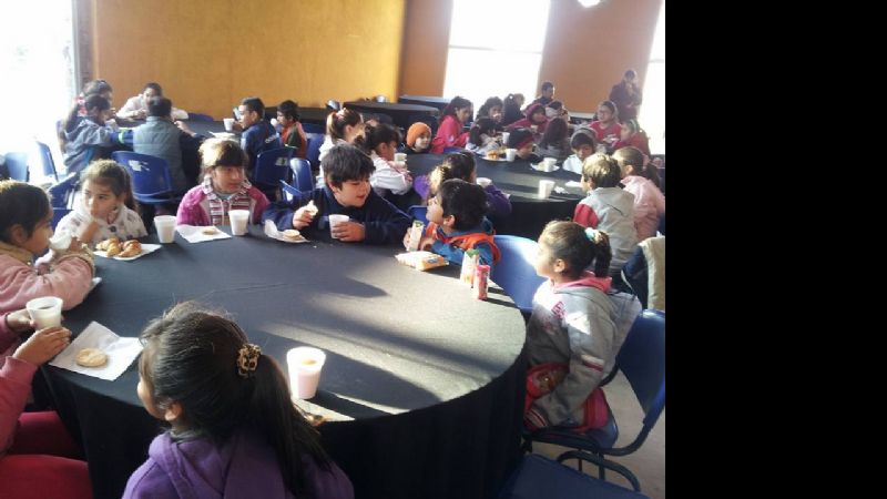 Alumnos de Valle Viejo presente en el INTERCAI 2015